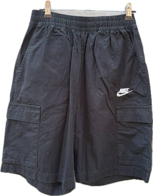 Bermuda Nike